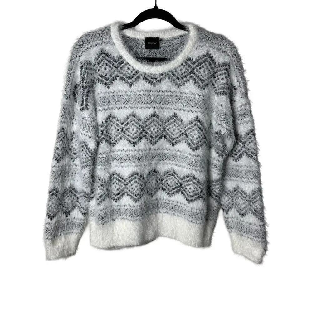 Cliché Fair‎ Isle Fuzzy Eyelash Knit Sweater Soft Cozy Pullover Womens Size M
